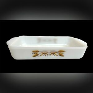 Vintage Fire King Anchor Hocking  1.5 Qt  Milk Glass Wheat Pattern USA Bake Dish